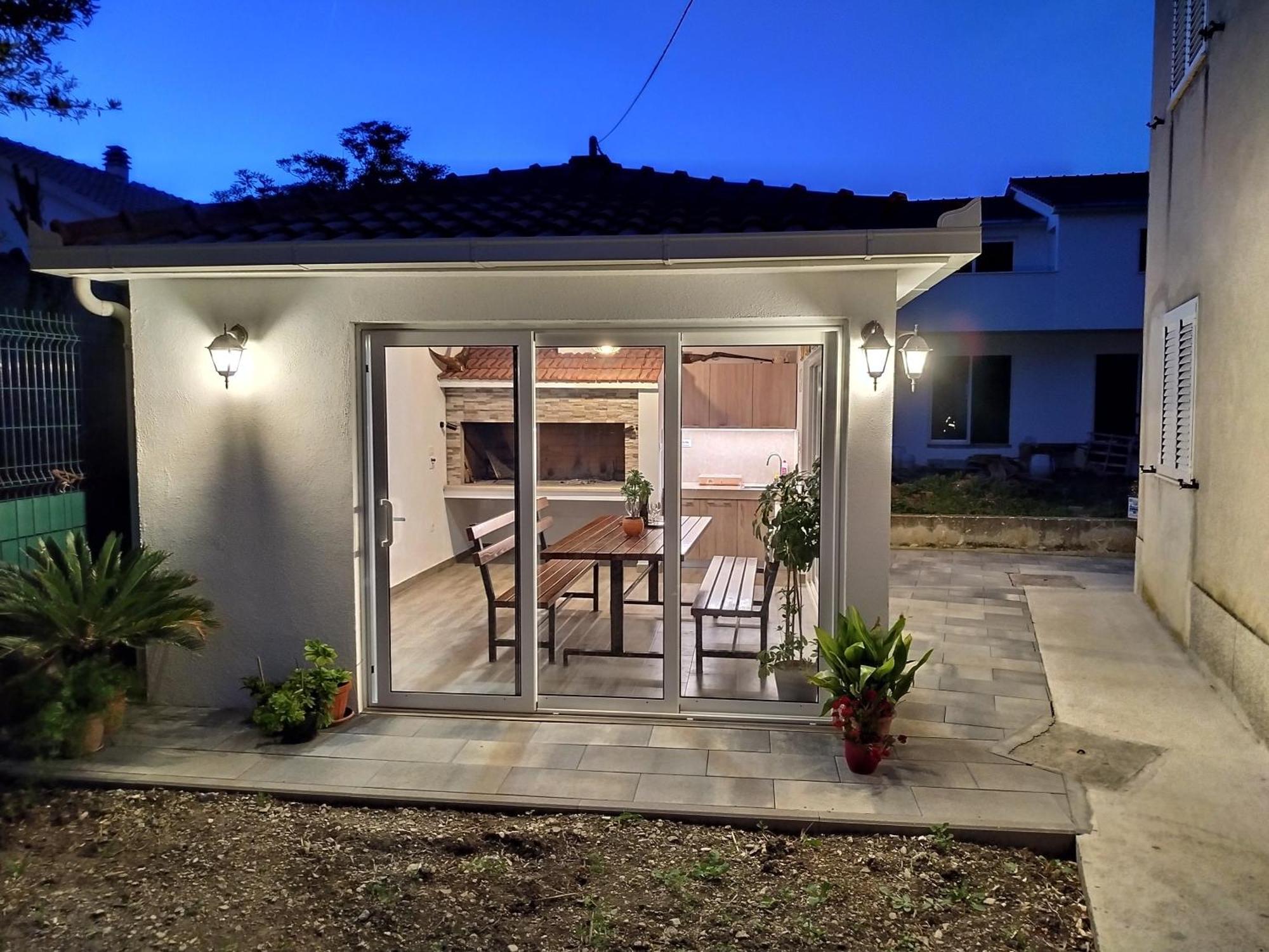 Perivoj Apartamento Kaštela Exterior foto